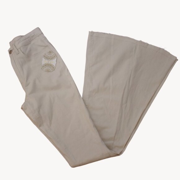 Altar’d State Emerie Exaggerated Flare Bell Bottoms Cream Jeans NWT - Picture 1 of 6